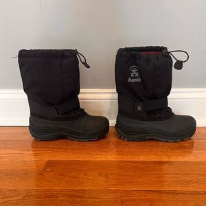 Winter Kamik boots boys size 5
